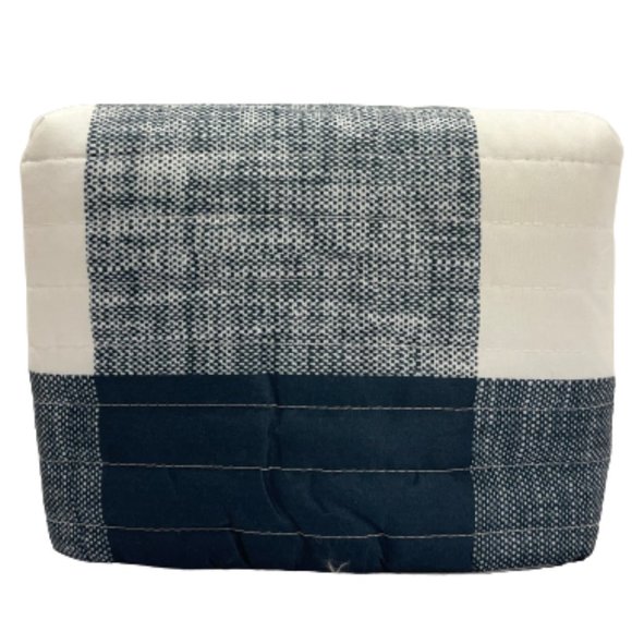 🆕Decorative Pillow Covers 3 Piece Set - Picture 2 of 3